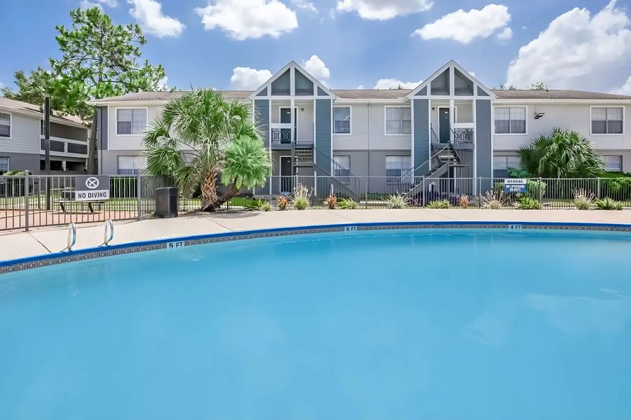 Eden Pointe