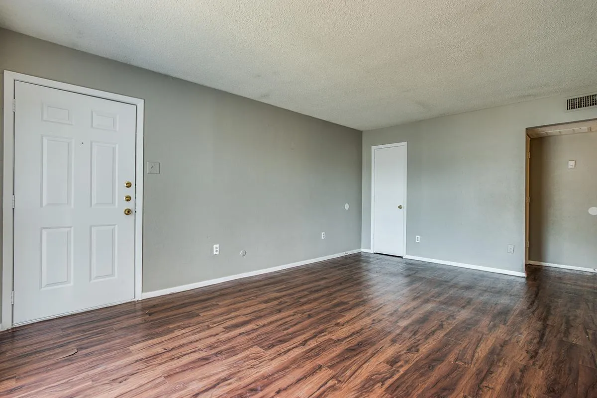 Chaparral — Home interior