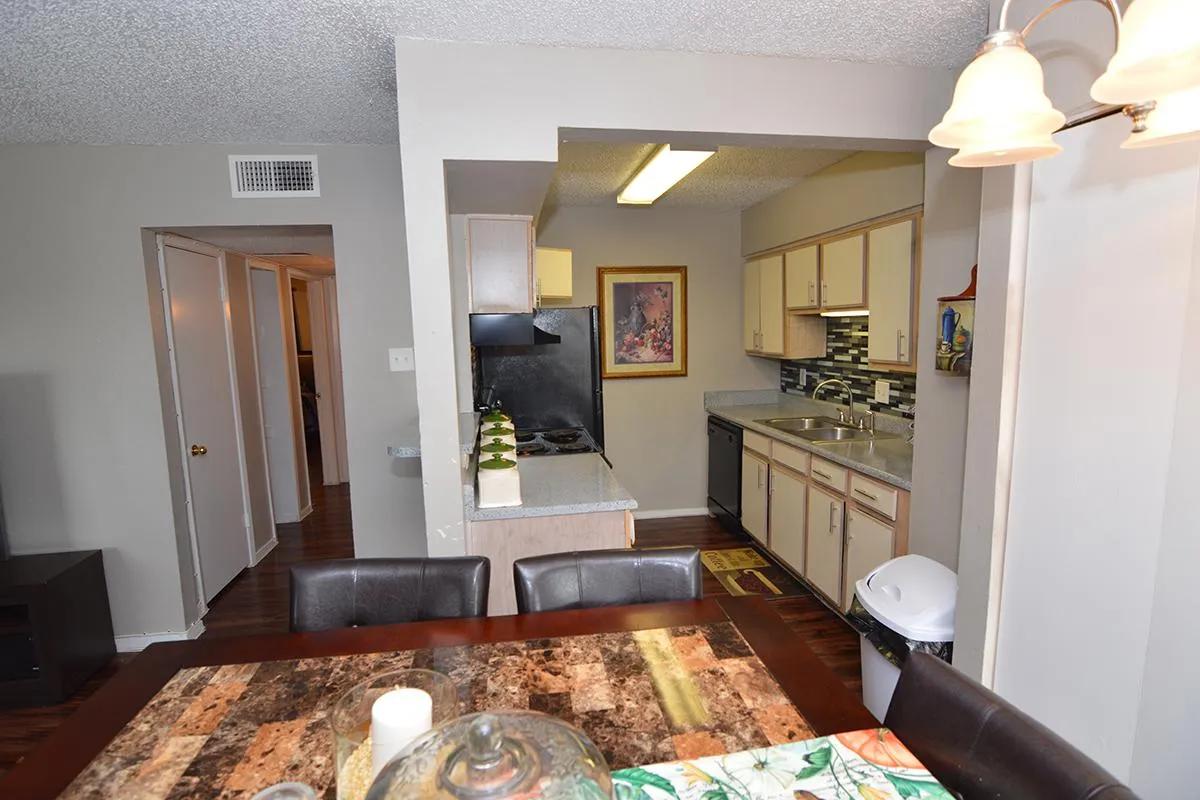 Chaparral — Home interior