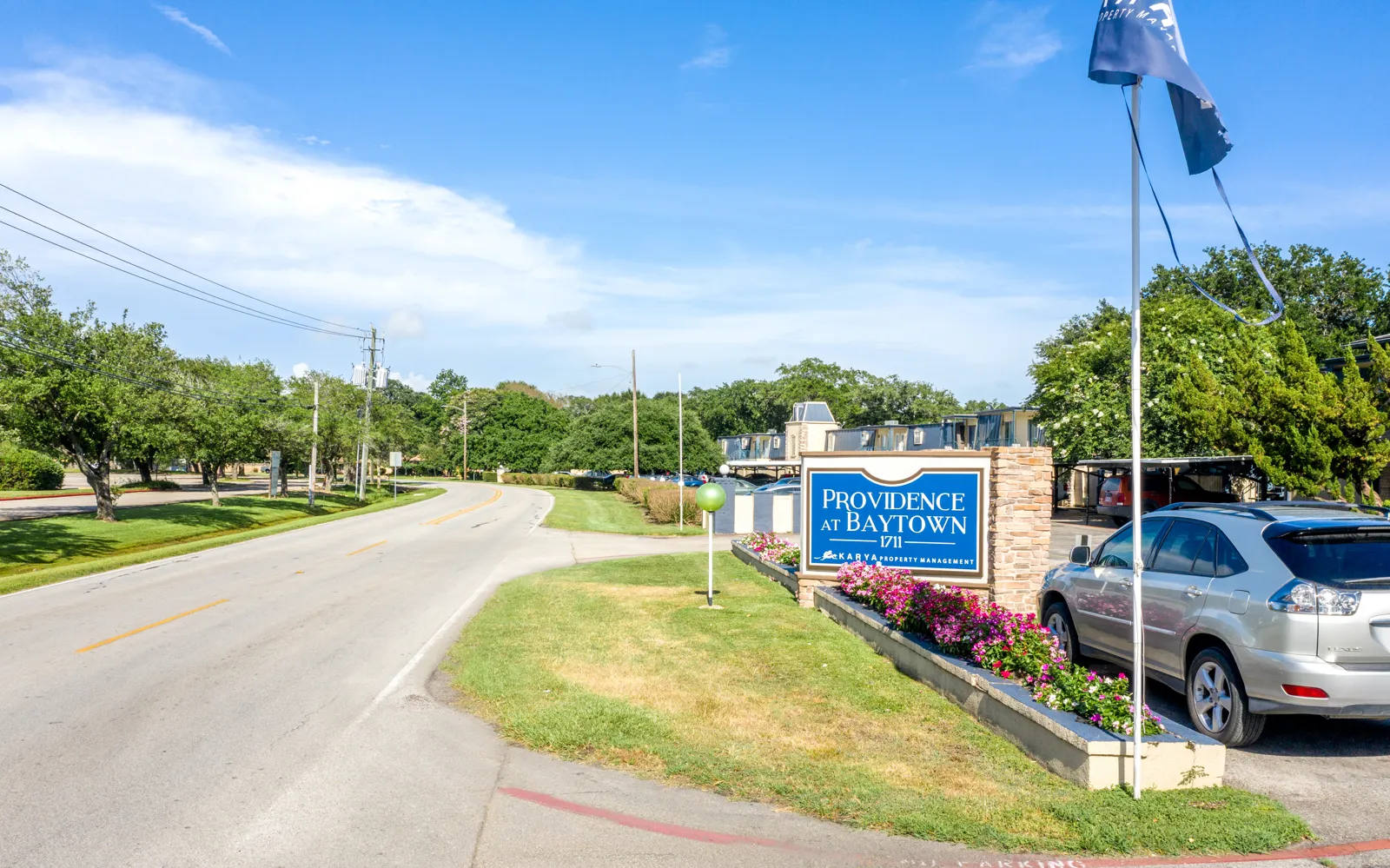 Providence at Baytown — Den