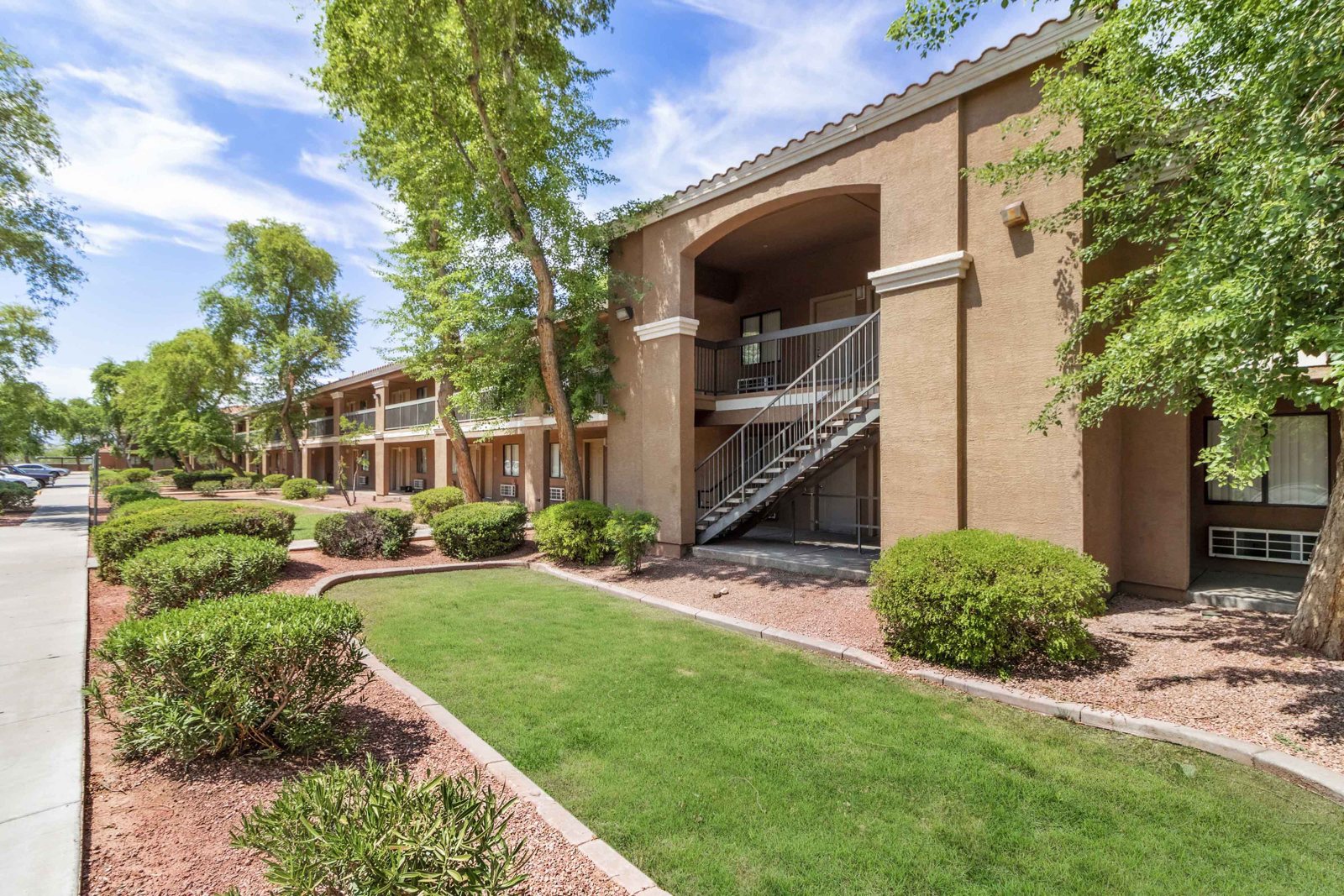 Residence at McDowell — Community exteriors