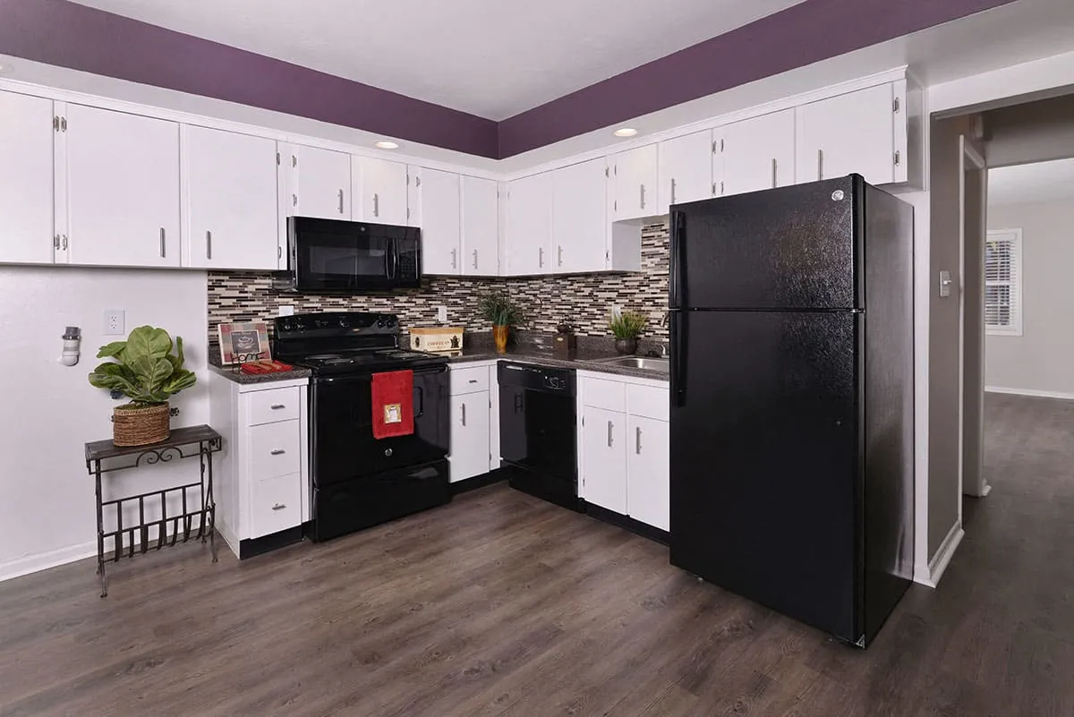 South and Madison — Kitchen