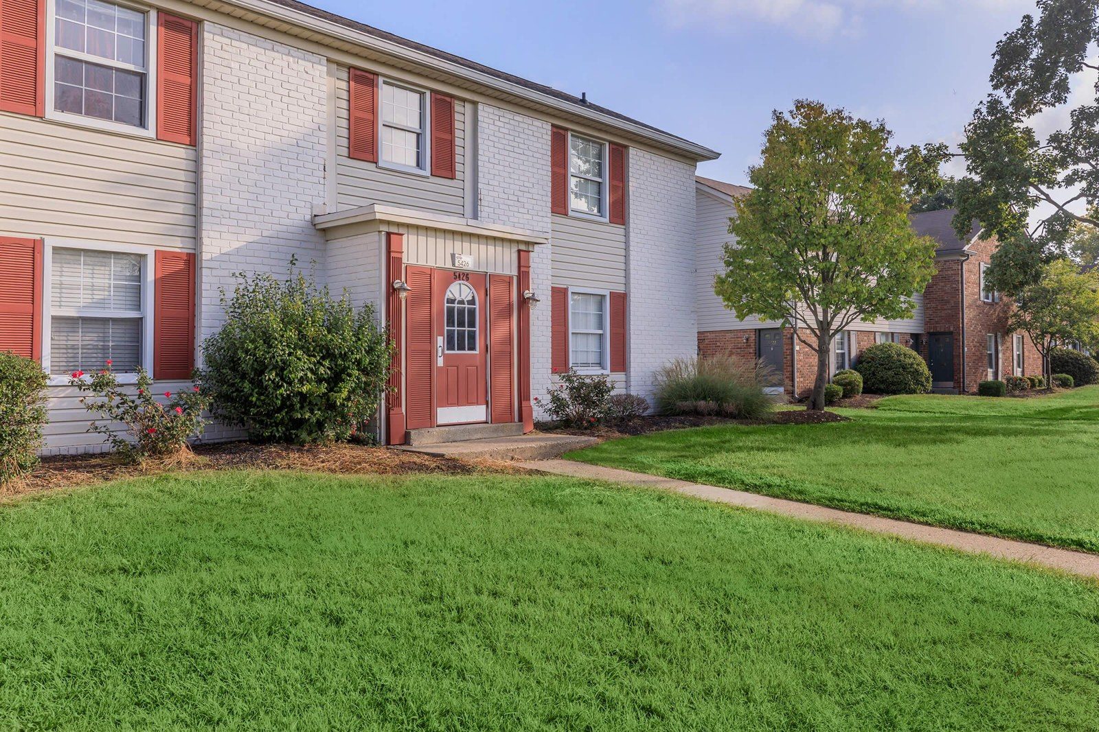 The Legend at Speedway — Townhomes