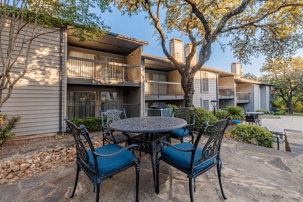 The Marion Apartments — Community photo